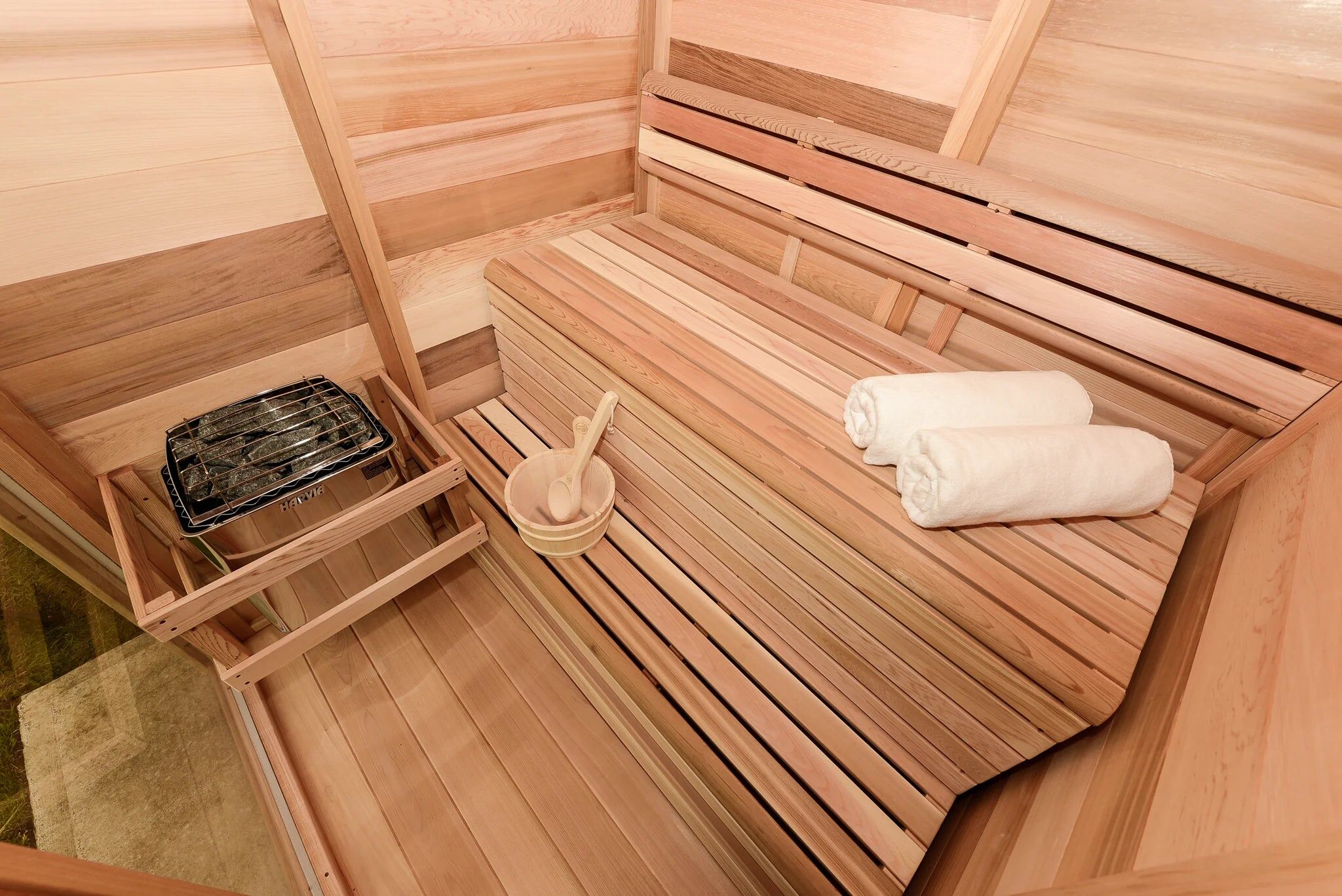 Indoor Cabin Sauna - Image 4