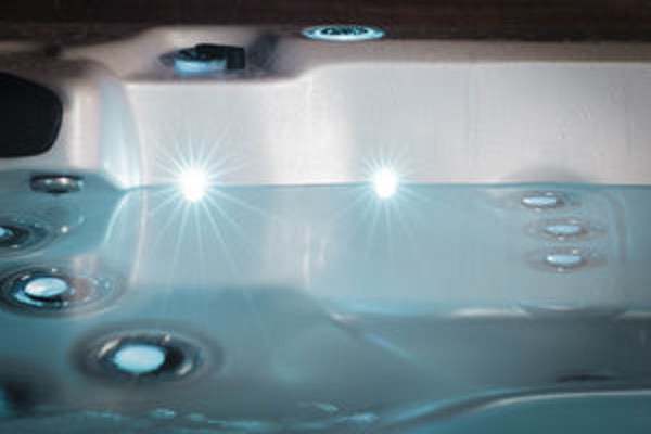 Vortex Palladium 10 Person Hot Tub - Image 6