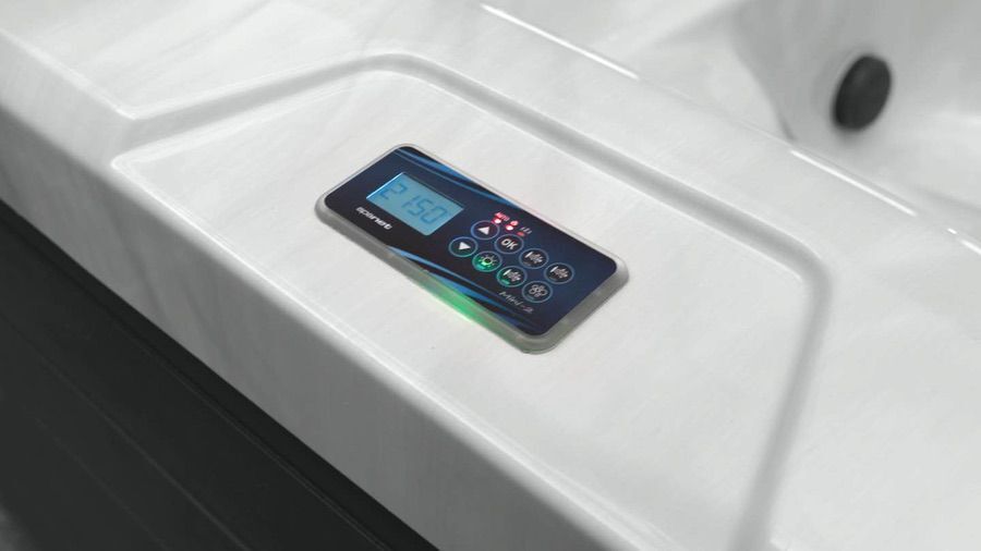 Vortex Fisher 5s Hot Tub - Image 8